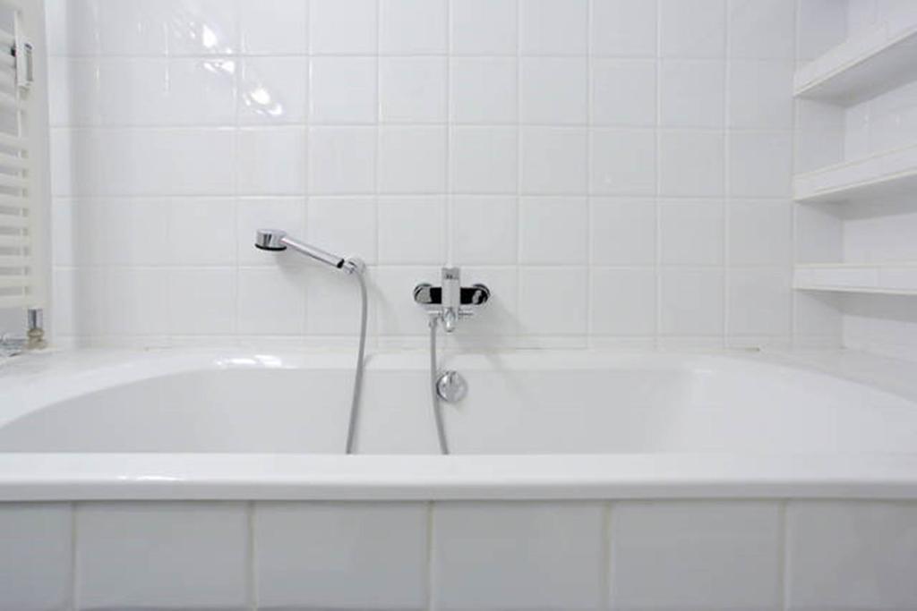 Apartment Mariahilf - 4Rooms4You Viena Habitación foto